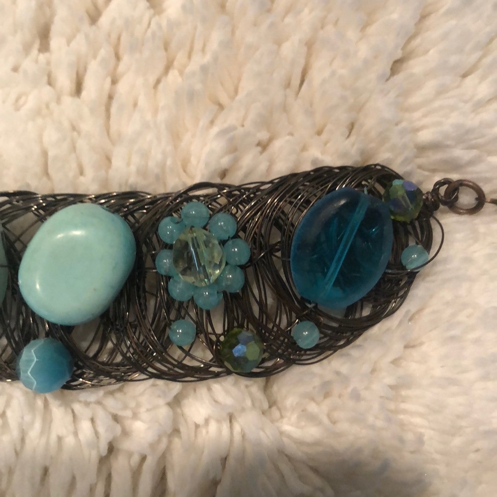 New Without Tag Bracelet With Different Stones - image 3